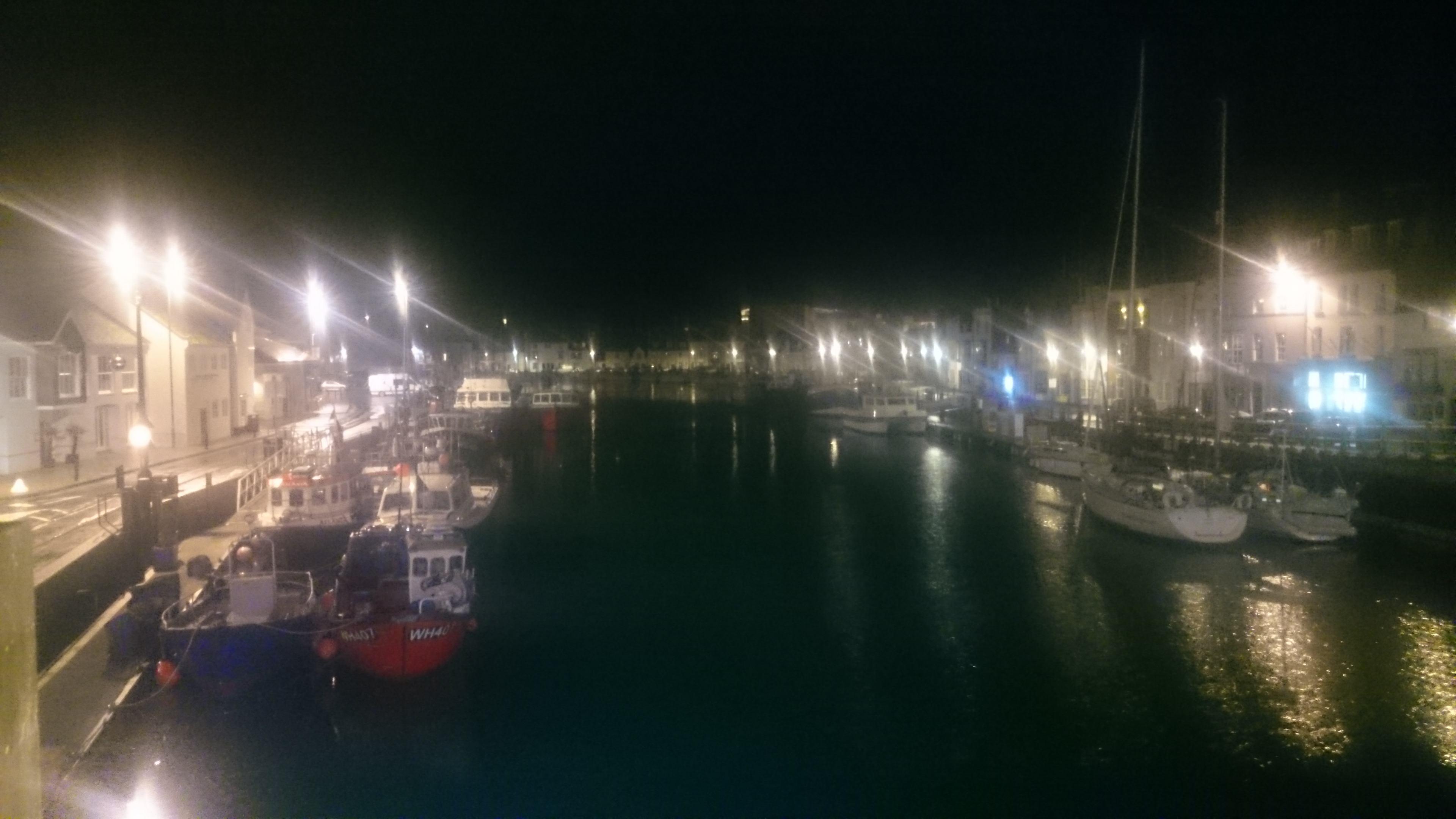 Cowes 2015 /images/weymouthnight.jpg
